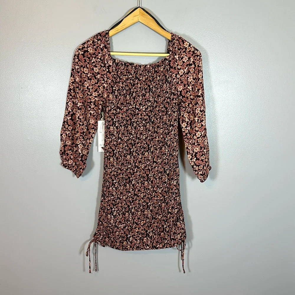 Jessica Simpson Kentucky Derby Floral Smocked Dress Size Small NWT - Picture 2 of 7